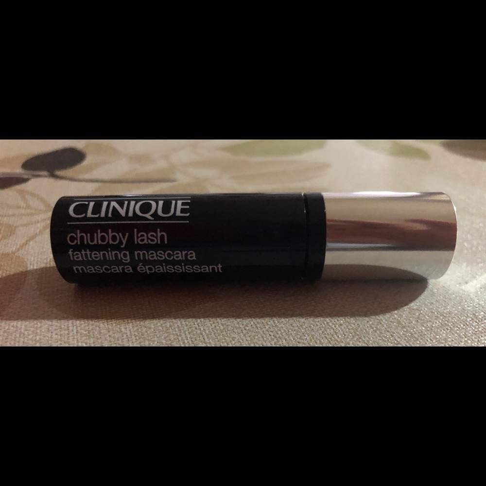 Fattening mascara